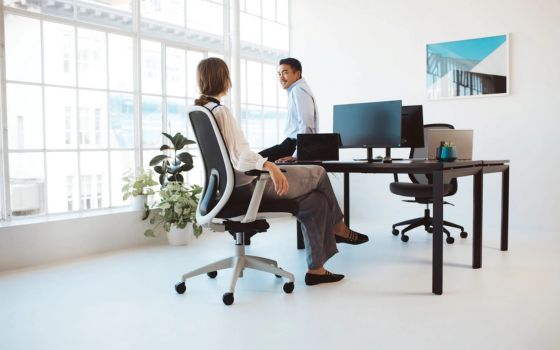 3 Lever vs Synchro Chairs image
